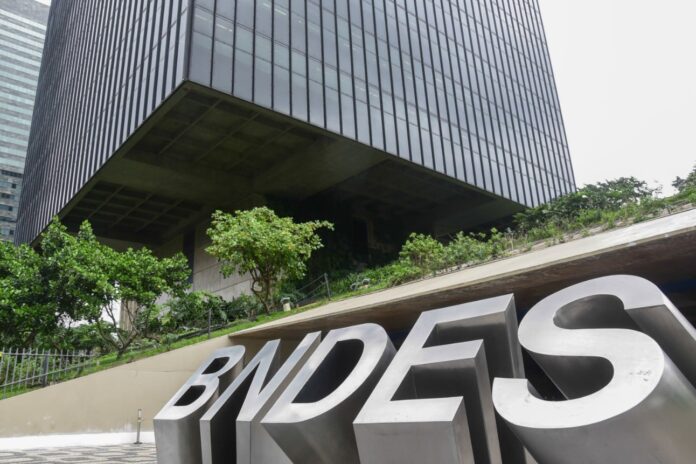 BNDES lança linha de crédito digital para as micro e pequenas empresas